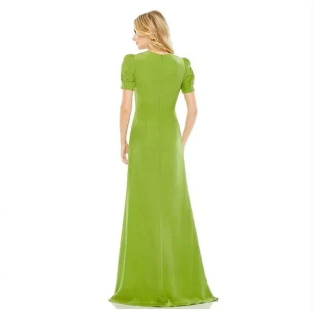 NWT Ieena Mac Duggal‎ Plunge Neck Puff Sleeve Cut Out Gown Green Apple 2630 Sz 4 - Picture 2 of 7